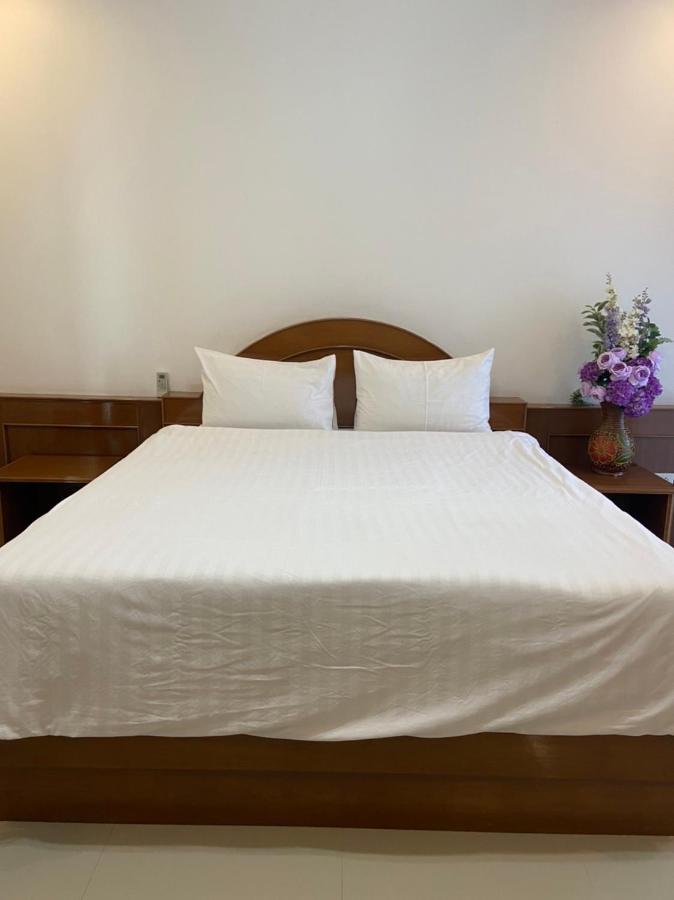 Ketsara Hotel Maha Sarakham Esterno foto