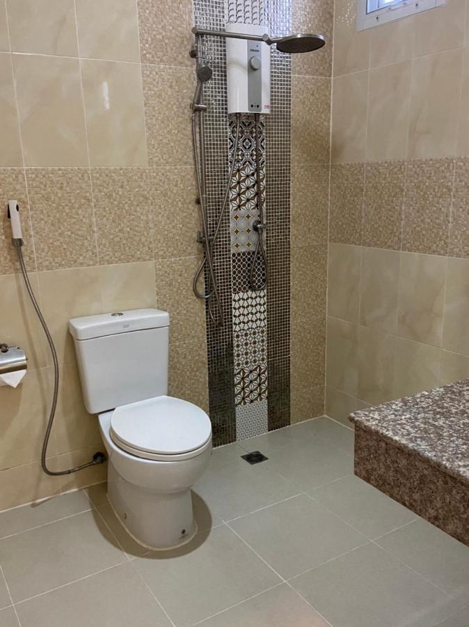 Ketsara Hotel Maha Sarakham Esterno foto