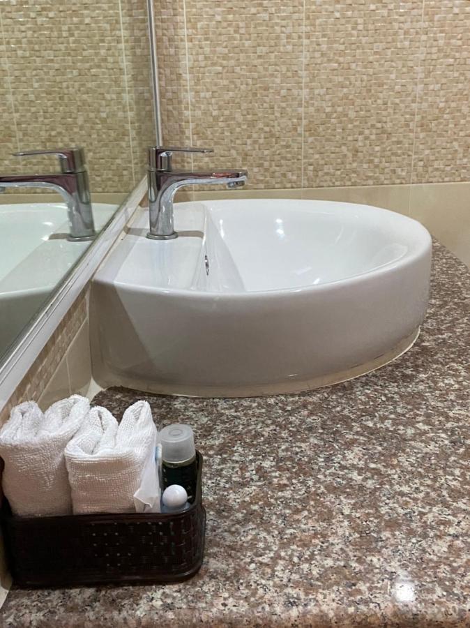 Ketsara Hotel Maha Sarakham Esterno foto