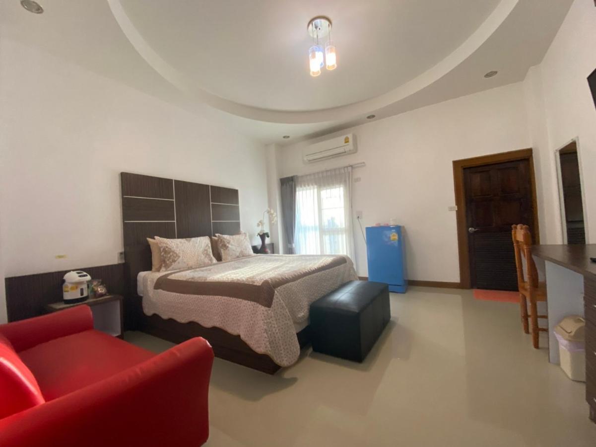 Ketsara Hotel Maha Sarakham Esterno foto