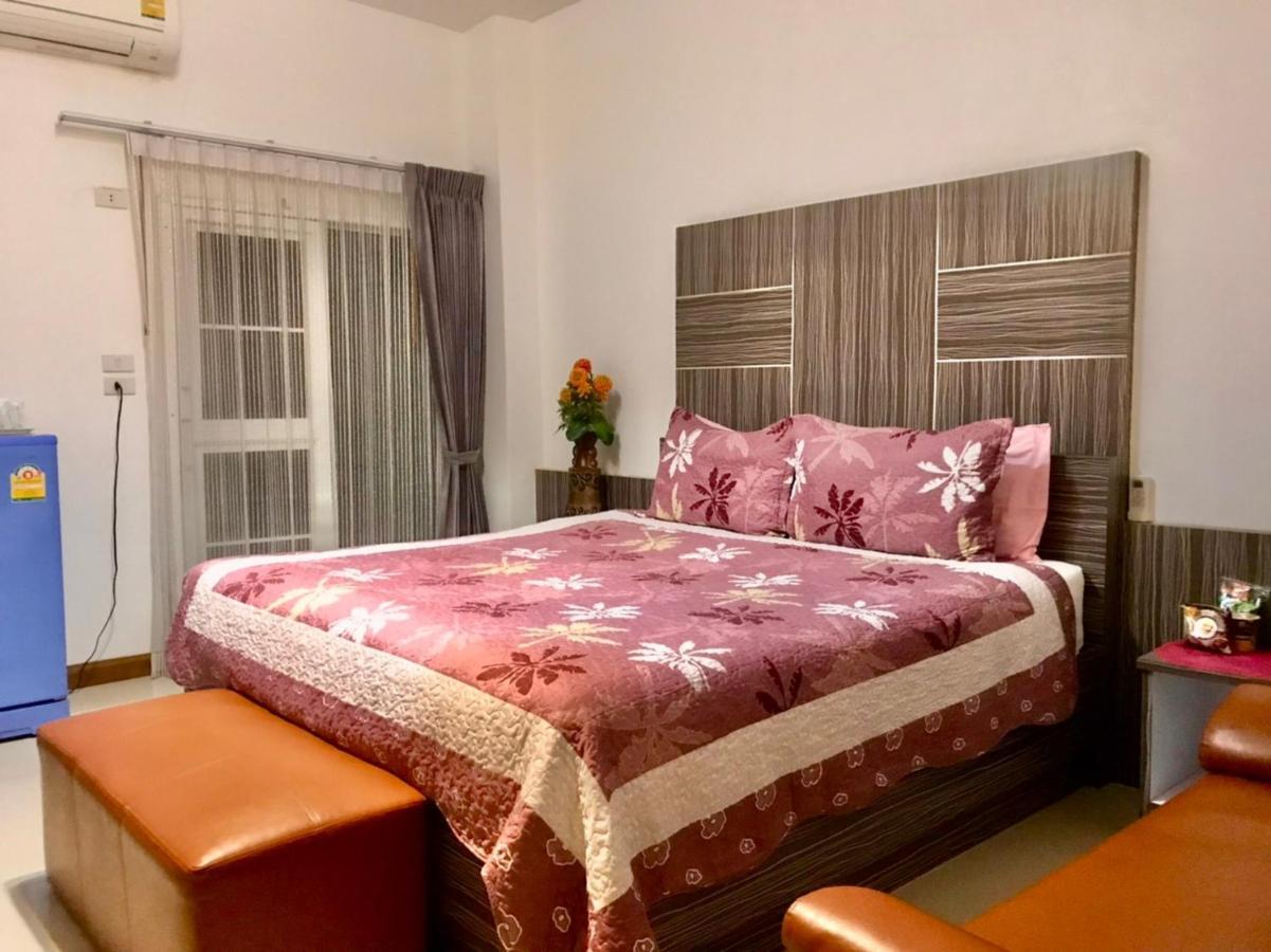 Ketsara Hotel Maha Sarakham Esterno foto