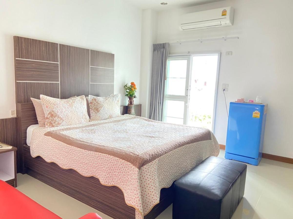 Ketsara Hotel Maha Sarakham Esterno foto