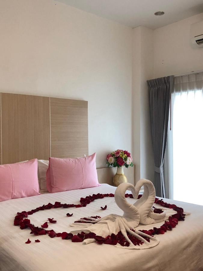 Ketsara Hotel Maha Sarakham Esterno foto