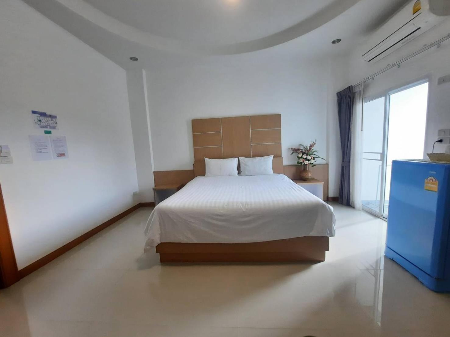 Ketsara Hotel Maha Sarakham Esterno foto