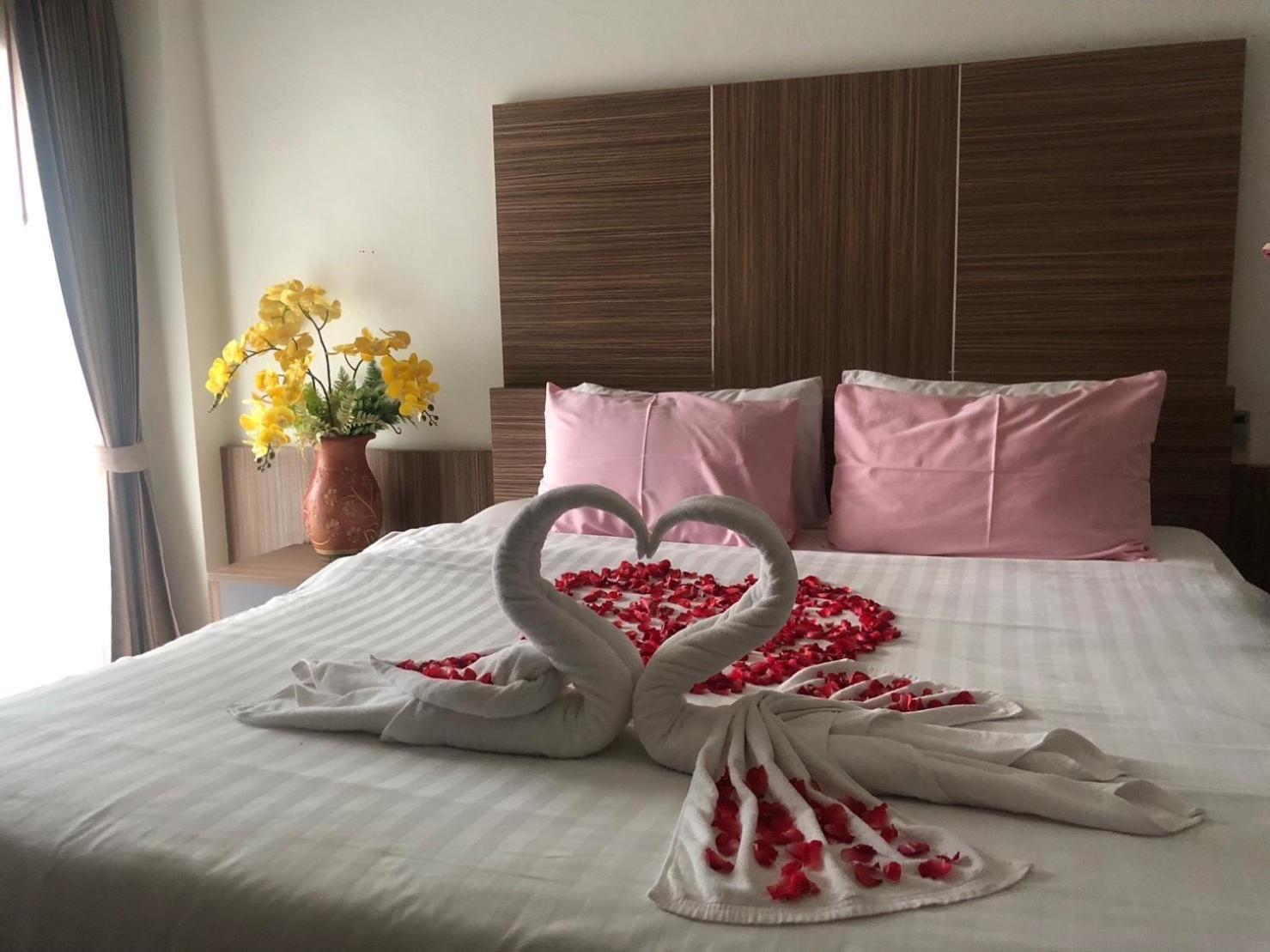 Ketsara Hotel Maha Sarakham Esterno foto